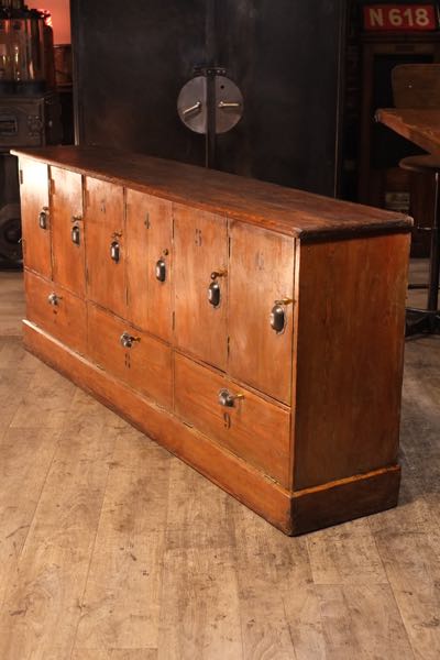 meuble de metier ancien en bois et metal